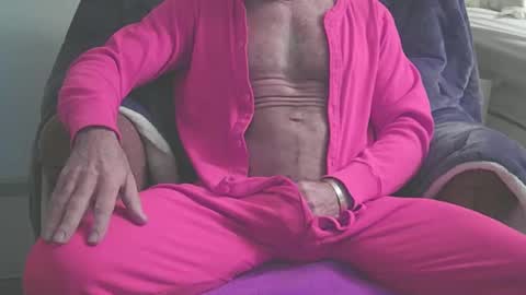 Snapshot of topfortwinks chatting on 25, 12, 2024 topfortwinks online show from 25, 12, 2024