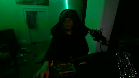 Snapshot of topplesstable18075 chatting on 27, 1, 2025 topplesstable18075 online show from 27, 1, 2025