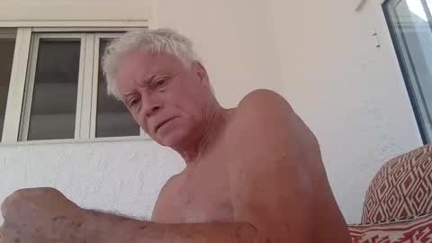 Snapshot of topsurgeon2025 chatting on 30, 10, 2025 topsurgeon2025 online show from 30, 10, 2025