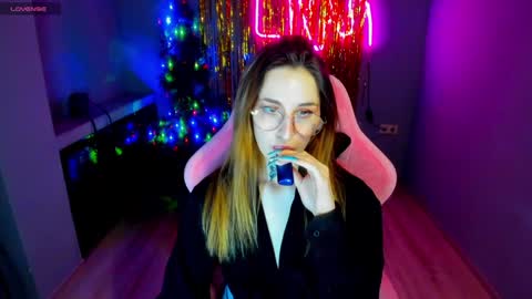 Snapshot of tora_20 chatting on 4, 1, 2025 tora online show from 4, 1, 2025