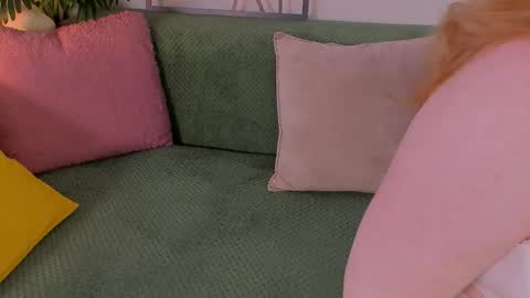 Snapshot of tori_the_witch chatting on 21, 9, 2025 Tori online show from 21, 9, 2025