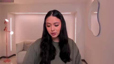 Tori Cross online show from 13, 10, 2025