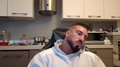 Snapshot of toro_arrapato chatting on 18, 10, 2025 toro_arrapato online show from 18, 10, 2025