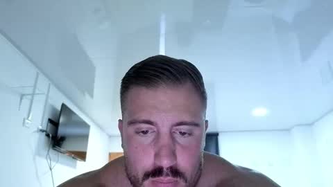 Snapshot of toro_arrapato chatting on 9, 3, 2026 toro_arrapato online show from 9, 3, 2026