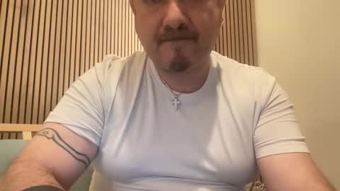 Snapshot of torofermo705033 chatting on 19, 12, 2025 torofermo705033 online show from 19, 12, 2025