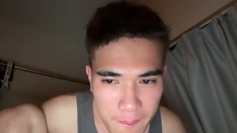 Snapshot of toshikaro0 chatting on 5, 1, 2025 Karo online show from 5, 1, 2025