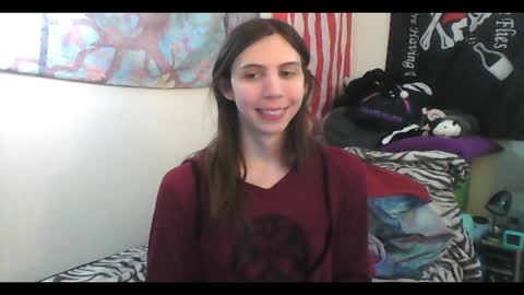 Snapshot of totalfuckingadorable chatting on 6, 1, 2025 Luna online show from 6, 1, 2025