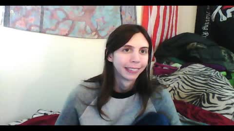 Snapshot of totalfuckingadorable chatting on 5, 2, 2025 Luna online show from 5, 2, 2025