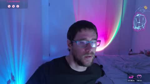 Snapshot of totoclown chatting on 13, 12, 2025 Thomas online show from 13, 12, 2025