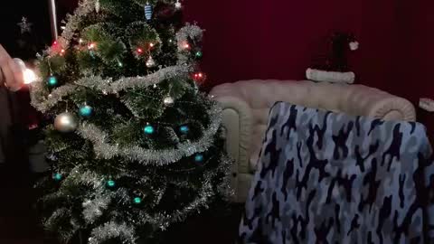 Snapshot of touch_m3 chatting on 28, 12, 2024 online show from 28, 12, 2024