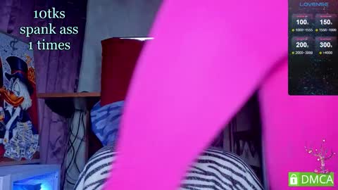 Snapshot of touch_m3 chatting on 23, 11, 2025 online show from 23, 11, 2025