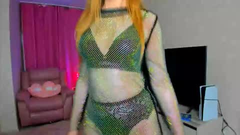 Snapshot of touch_the_heart chatting on 11, 10, 2025 Touch The Heart online show from 11, 10, 2025