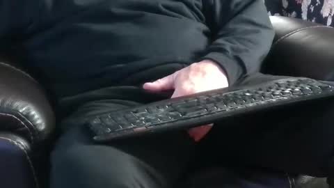 Snapshot of touchmerighthere chatting on 22, 1, 2025 Jim online show from 22, 1, 2025