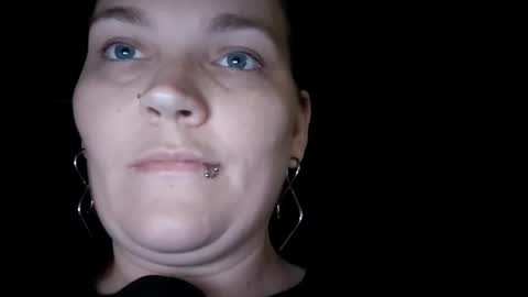 Lilly Miss Mistress Goddess Maam Queen Boss online show from 13, 5, 2026