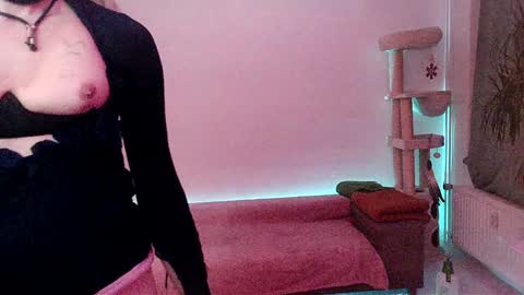 Snapshot of toyboybitchslut chatting on 29, 1, 2025 Patrizia online show from 29, 1, 2025
