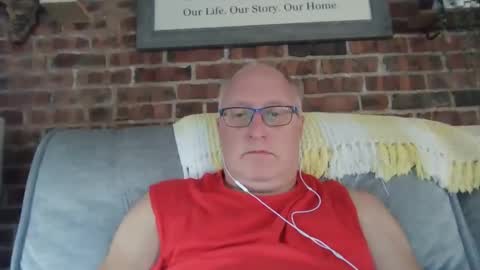 Snapshot of toyota1969 chatting on 22, 9, 2025 toyota1969 online show from 22, 9, 2025