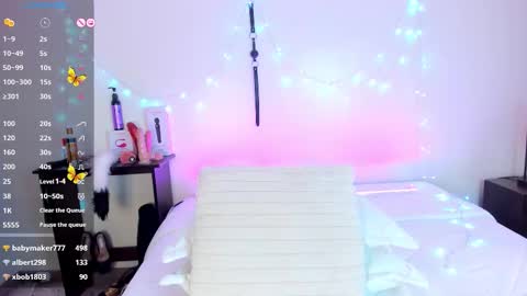 Snapshot of tracy_lambo chatting on 13, 11, 2025 tracy online show from 13, 11, 2025