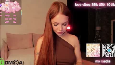 Snapshot of tracy_tay1or chatting on 14, 9, 2025 Tracy GMT2 Mon 3 AM - 4 PM Tue 3 AM - 4 PM Wed 3 AM - 4 PM Thur 3 AM - 4 PM Fri 3 AM - 4 PM online show from 14, 9, 2025