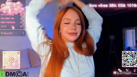 Snapshot of tracy_tay1or chatting on 5, 12, 2025 Tracy GMT2 Mon 3 AM - 4 PM Tue 3 AM - 4 PM Wed 3 AM - 4 PM Thur 3 AM - 4 PM Fri 3 AM - 4 PM online show from 5, 12, 2025