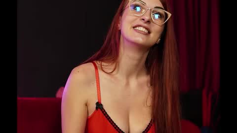 Snapshot of tracyix chatting on 7, 10, 2025 Tracy online show from 7, 10, 2025