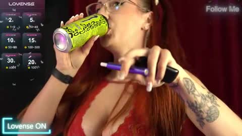 Snapshot of tracyix chatting on 4, 11, 2025 Tracy online show from 4, 11, 2025