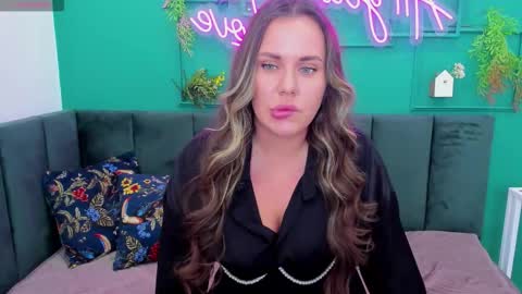 Tracy online show from 9, 11, 2025