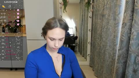 Kate online show from 1, 2, 2025