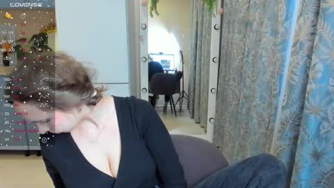 Kate online show from 2, 2, 2025