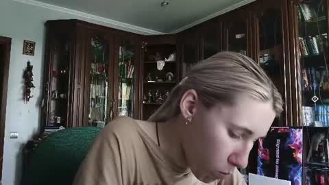 Lesly online show from 18, 6, 2026