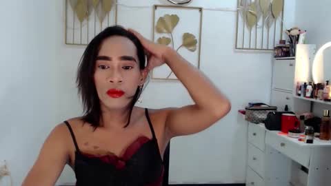 transeugene1990 online show from 4, 4, 2026