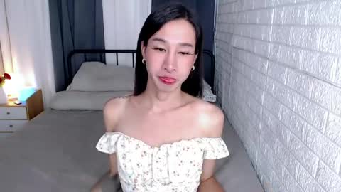 Snapshot of transmedusaxxx chatting on 19, 5, 2026 Chloe online show from 19, 5, 2026