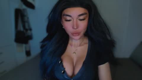 ALMIGHTY GODDESS VALENTINA online show from 7, 3, 2025