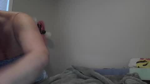 traphouseslutbunny4fun online show from 8, 3, 2026