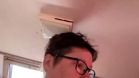 Julie online show from 26, 11, 2025