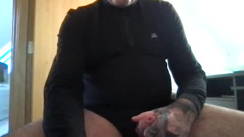 Snapshot of travis7373 chatting on 20, 11, 2025 travis7373 online show from 20, 11, 2025