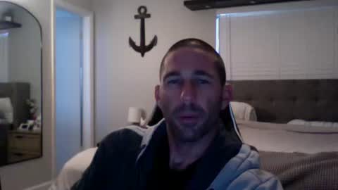 Snapshot of traviskenn chatting on 2, 12, 2024 TravisKenn online show from 2, 12, 2024
