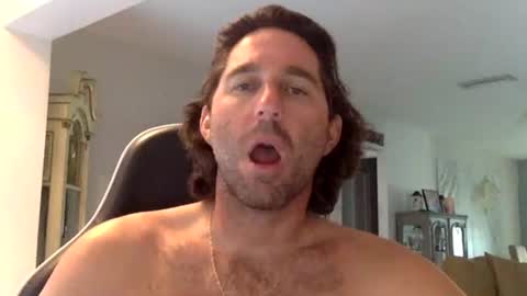 Snapshot of traviskenn chatting on 15, 2, 2026 TravisKenn online show from 15, 2, 2026