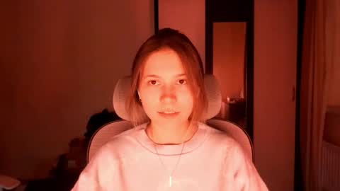 Snapshot of travisroule chatting on 21, 11, 2025 Lisa online show from 21, 11, 2025