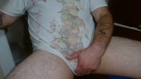 Snapshot of treasured_trash chatting on 8, 6, 2026 Dilly Dally online show from 8, 6, 2026