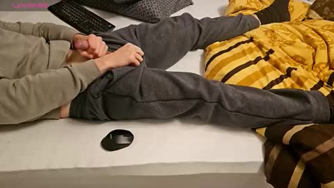 Snapshot of tree1989 chatting on 12, 1, 2026 tree1989 online show from 12, 1, 2026