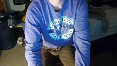 Snapshot of treehugger1710 chatting on 2, 12, 2025 treehugger1710 online show from 2, 12, 2025