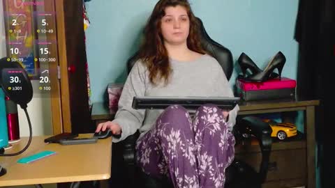 TreeJeanne online show from 10, 11, 2025