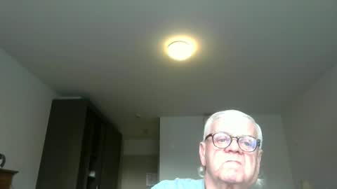 Snapshot of trekbeestje1 chatting on 5, 12, 2025 trekbeestje online show from 5, 12, 2025