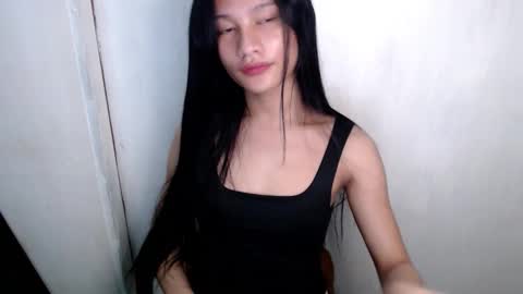 Snapshot of tremendousstephanie chatting on 5, 12, 2025 STEPHANiE online show from 5, 12, 2025