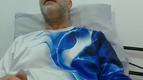 Snapshot of trevido4u chatting on 2, 11, 2025 trevido4u online show from 2, 11, 2025