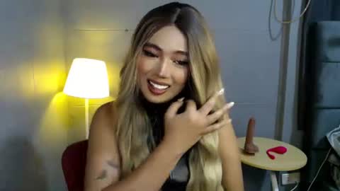 trexie_fucks15 online show from 11, 11, 2025