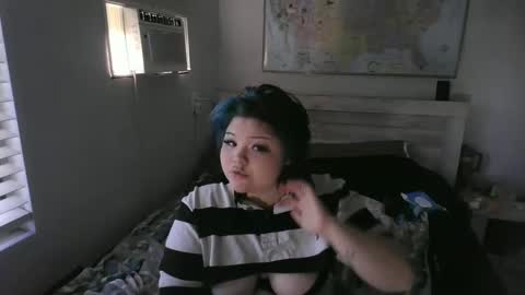 Trixie online show from 15, 9, 2025