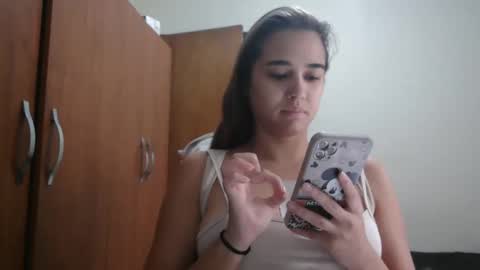 triana_bell online show from 13, 2, 2026