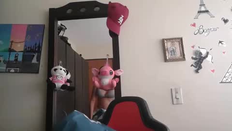 triana_bell online show from 25, 5, 2026