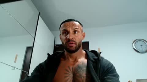 tridentmuscles online show from 8, 1, 2026